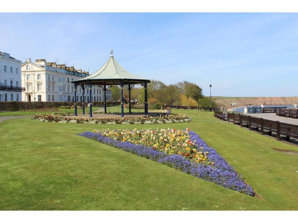 Athol House Bed & Breakfast Filey Exterior foto